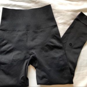 Black Lululemon pants size 2 or 4